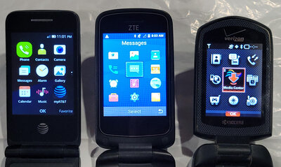 useless_phones_3.jpg useless_phones_3.jpg